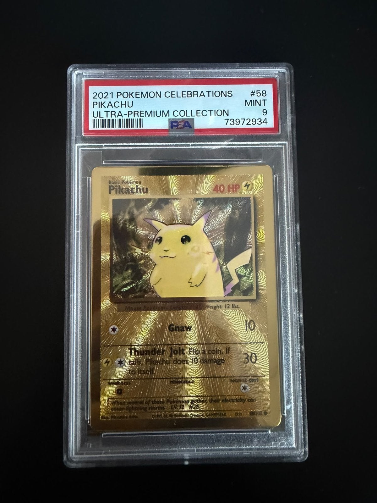 PSA 9 Pikachu Gold Metal Card & PSA 5 Mewtwo Shadowless, Ophalen of Verzenden, Gebruikt, Meerdere kaarten
