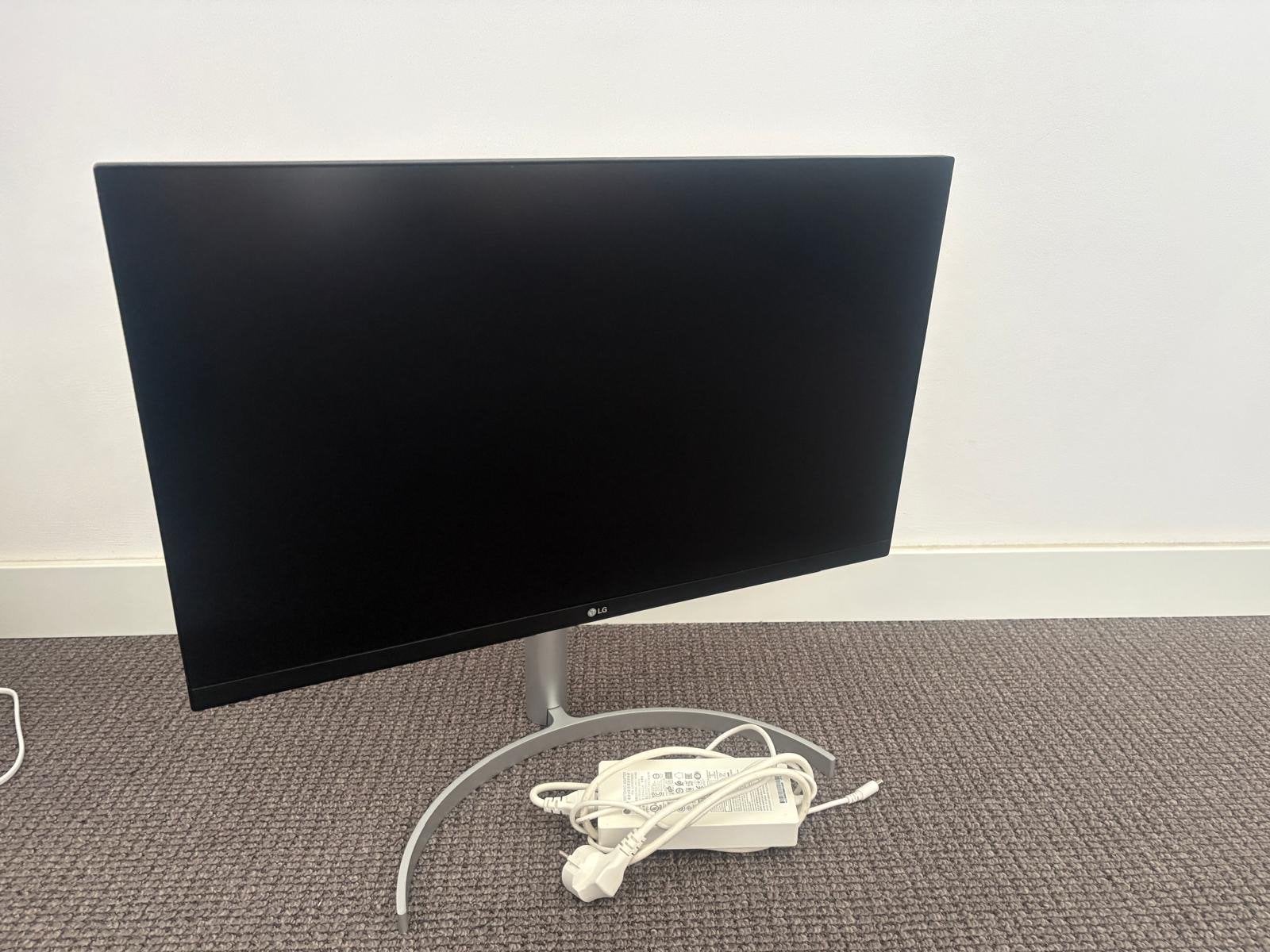 LG beeldscherm 27 inch 4K, Gebruikt, IPS, In hoogte verstelbaar, Ultra HD (4K)