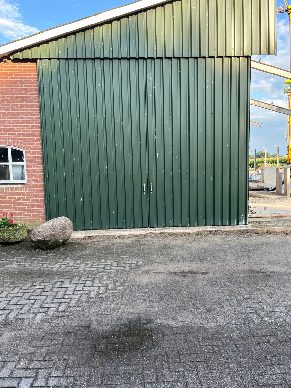 Stal of hal Deuren, Ophalen