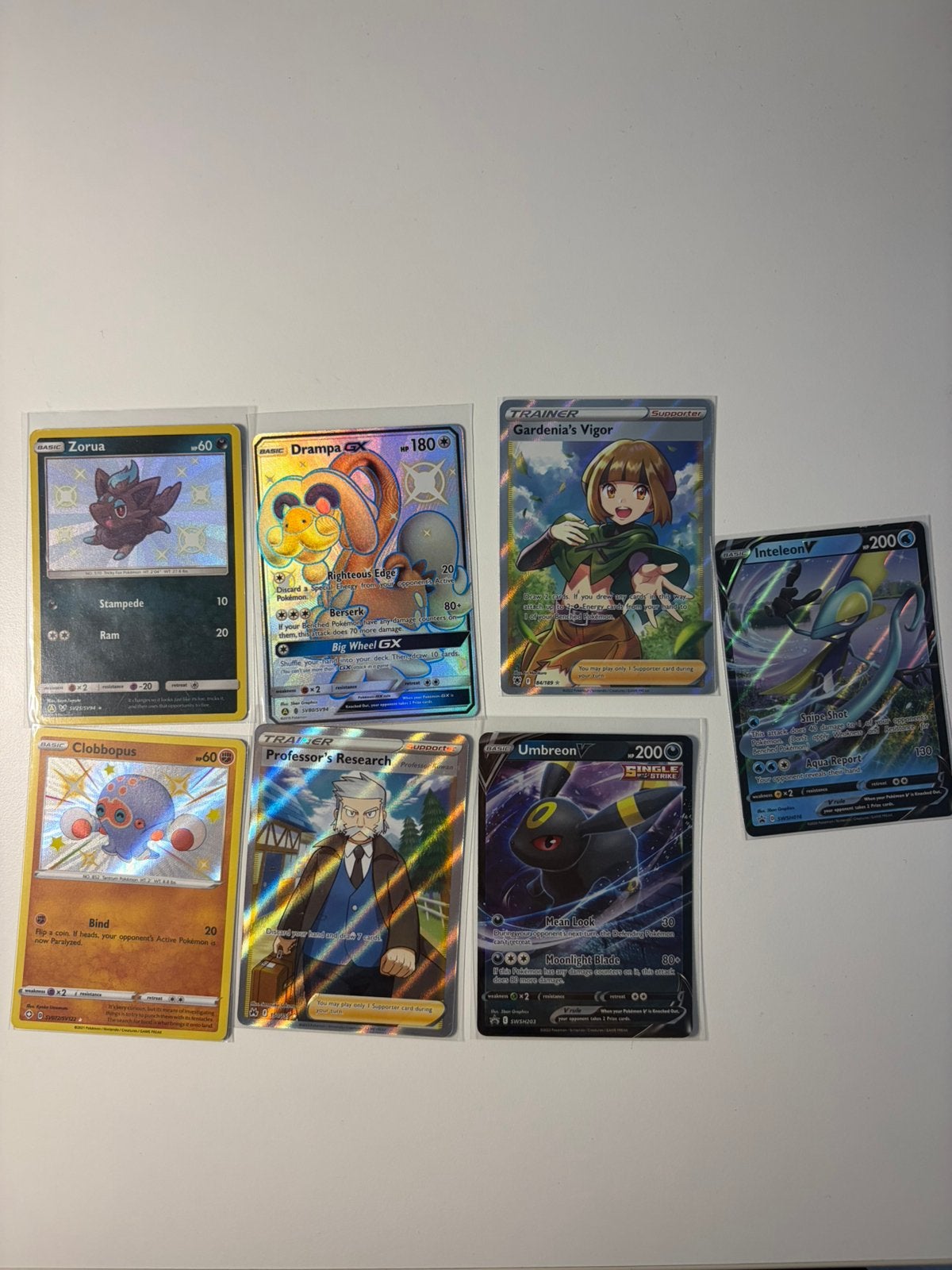 Pokemon kaarten verzameling - Hits Sun & Moon Sword & shield, Ophalen of Verzenden, Zo goed als nieuw, Meerdere kaarten
