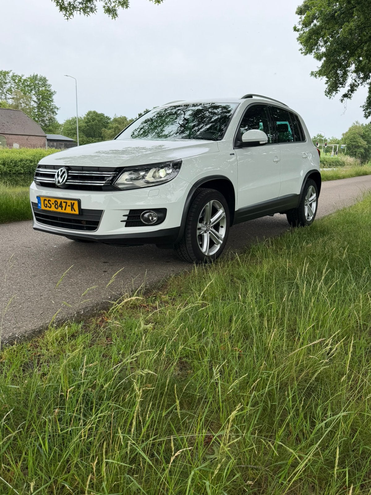 Volkswagen Tiguan Lounge 1.4 TSI 160 pk TREKHAAK 1.800 kg, Auto's, Voorwielaandrijving, 15 km/l, 1800 kg, 4 cilinders