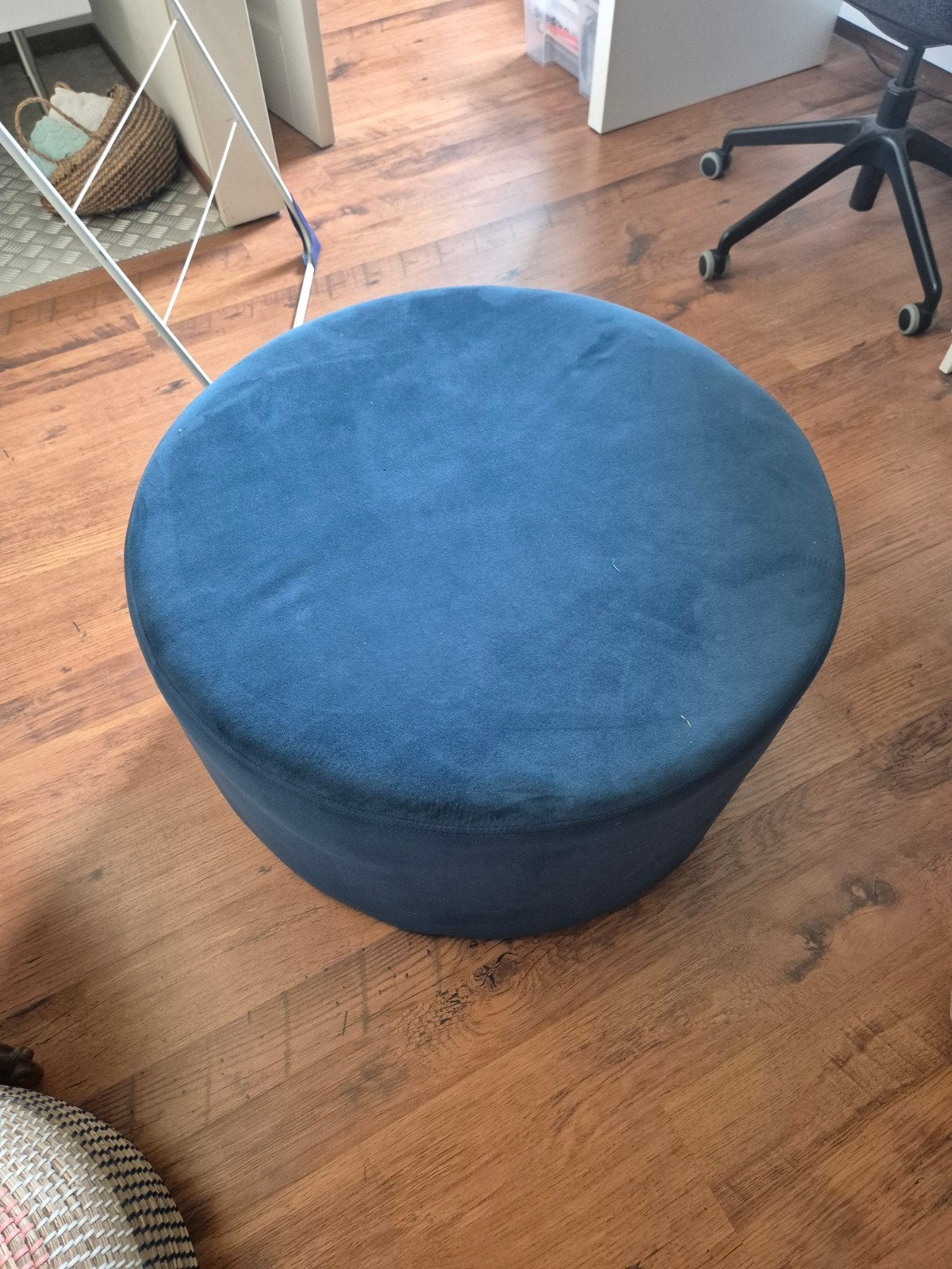 grote blauwe Riverdale poef rond zit bankje, Ophalen, Rond, 50 tot 75 cm, 50 tot 75 cm