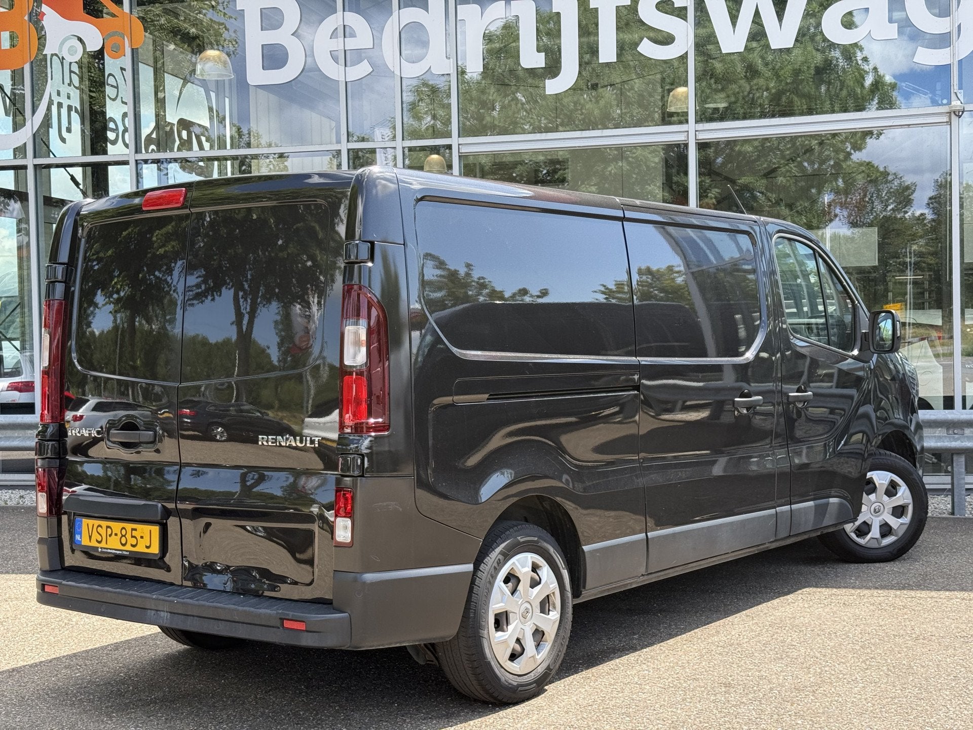Renault Trafic 2.0 dCi 130 T30 L2H1 Work Edition | NL-auto |, Auto's, Voorwielaandrijving, Dealer onderhouden, Stof, Gebruikt