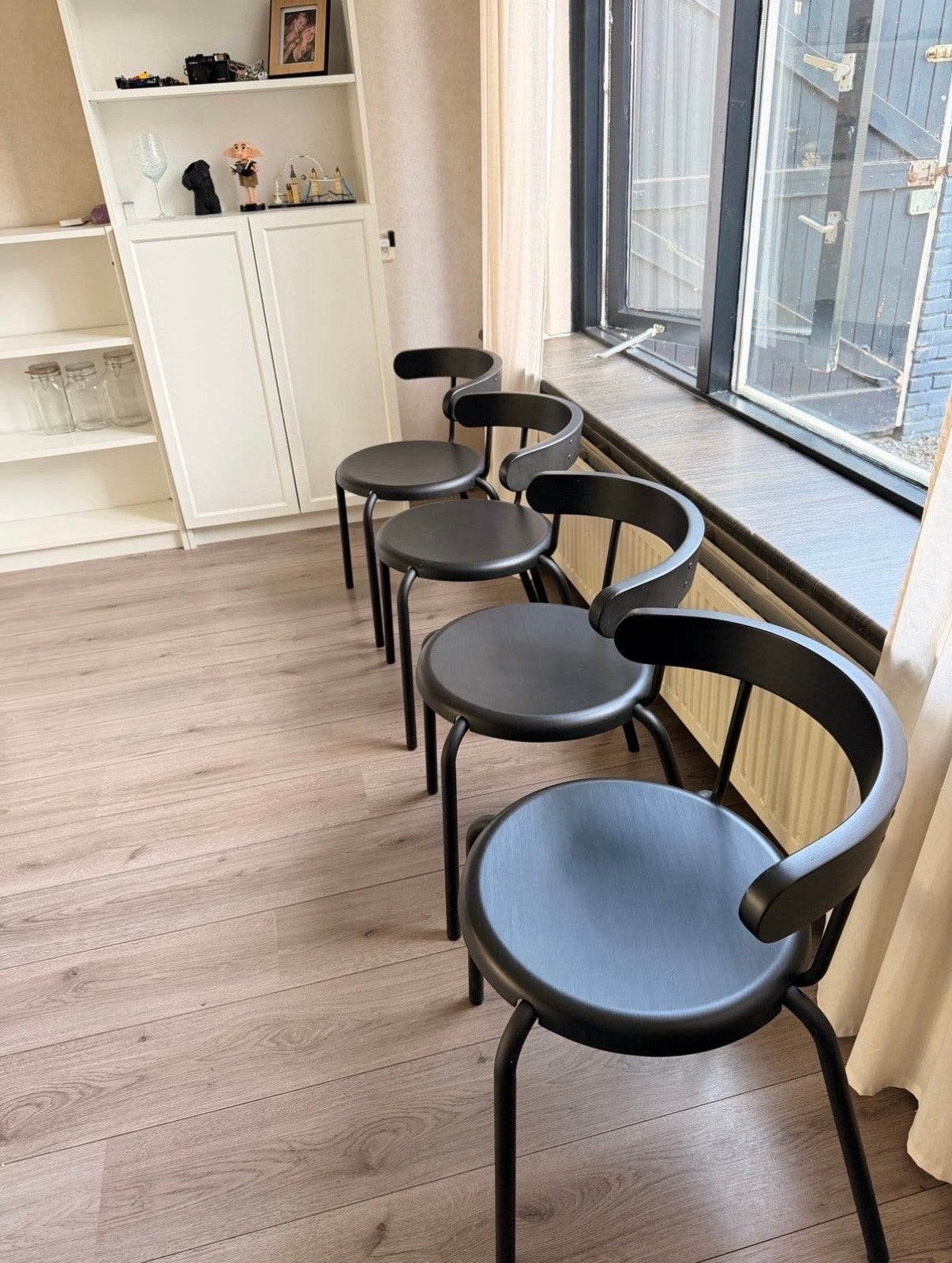 4x IKEA ADDE stoelen - Zwart, Ophalen, Zwart, Zo goed als nieuw, Vier