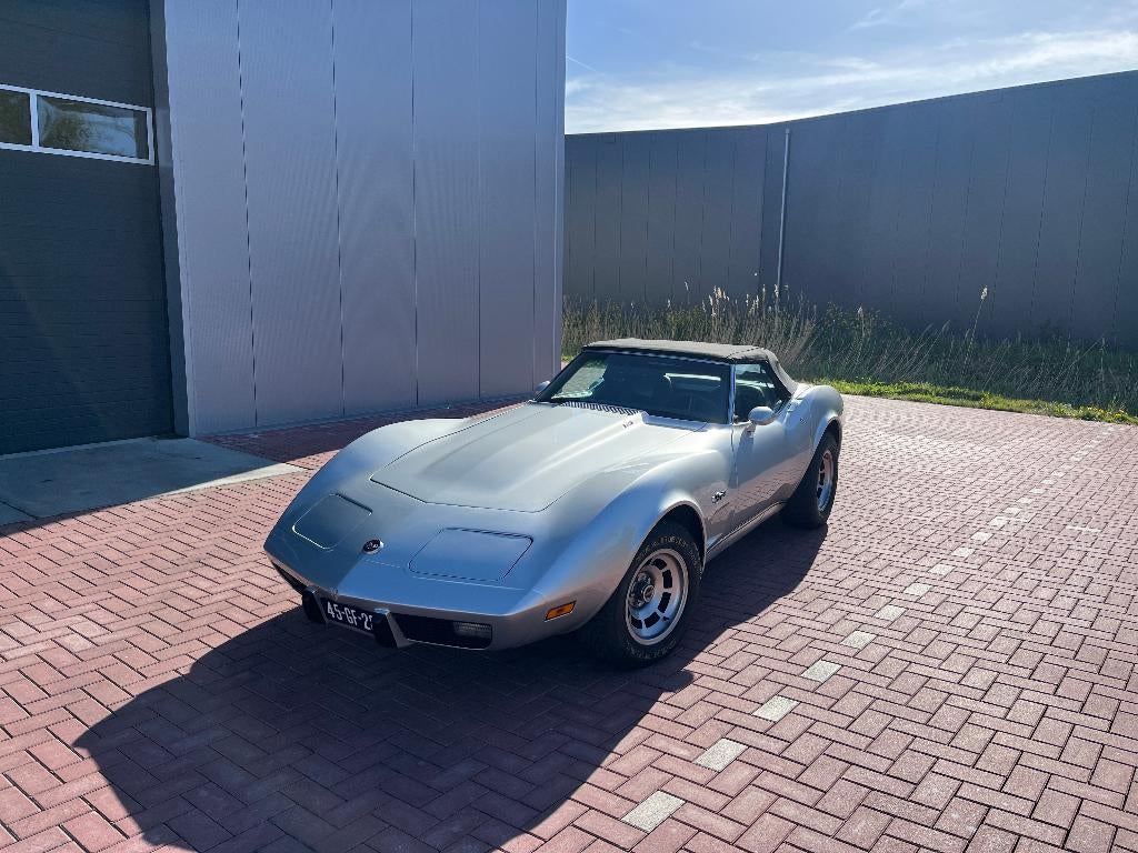 Chevrolet Corvette 5.7 Stingray AUT 1975 Grijs, Auto's, Automaat, Achterwielaandrijving, 5730 cc, Cabriolet