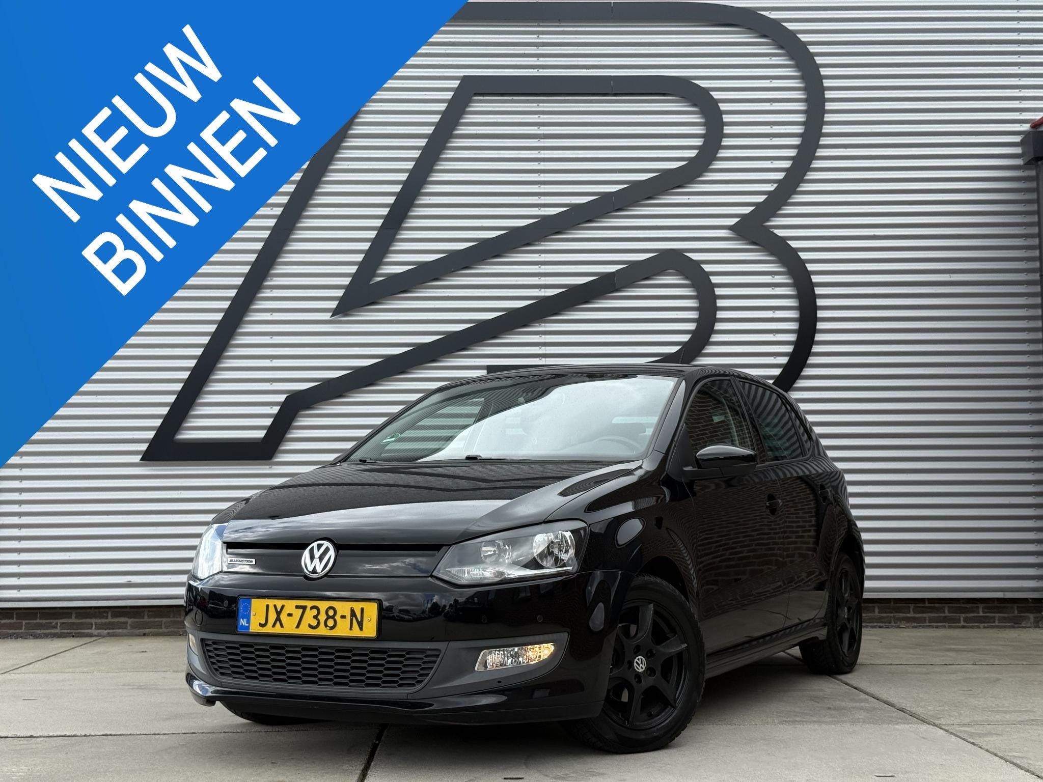 Volkswagen Polo 1.0 BlueMotion Edition 2e Eigenaar|Navi|Airc, Voorwielaandrijving, Stof, 95 pk, Zwart