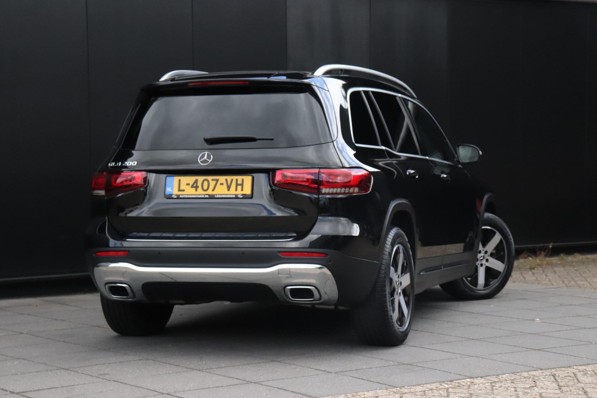 Mercedes-Benz GLB 200 164 PK Advantage | CAMERA | LEDER | LM, Stof, 4 cilinders, Automatische klimaatregeling, Zwart