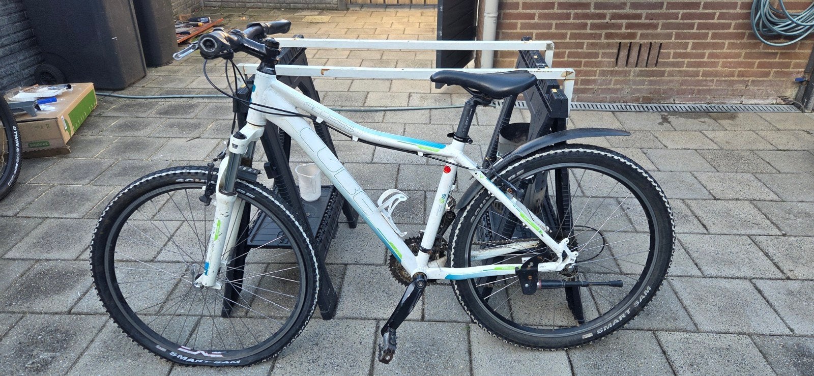Witte mountainbike
