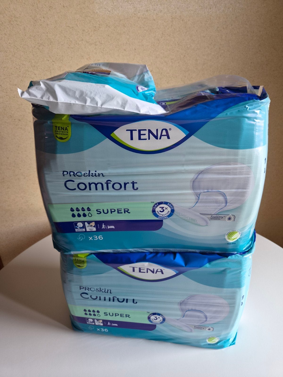 Tena proskin comfort Super 2 pakken + Tena Proskin Fix Stret, Diversen, Verpleegmiddelen, Ophalen of Verzenden
