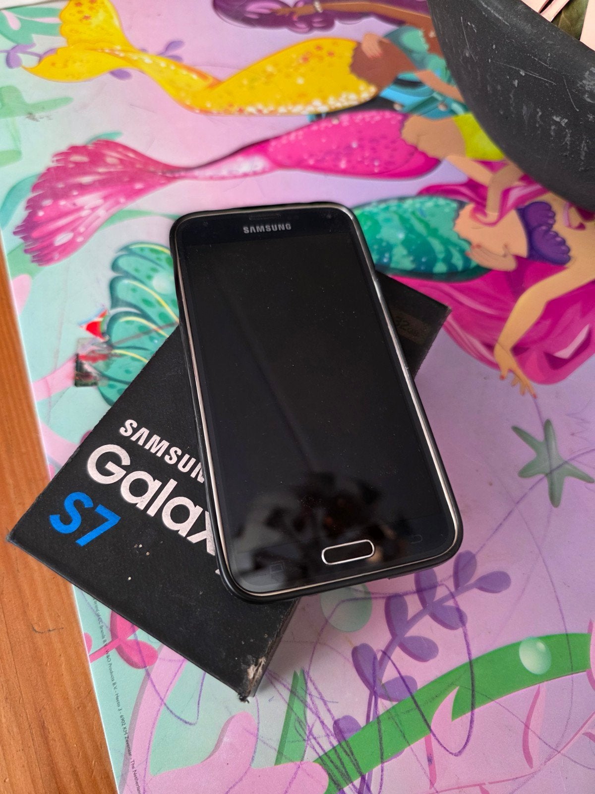 Samsung Galaxy S7 - Werkt perfect met hoesje, Telecommunicatie, Mobiele telefoons | Samsung, Gebruikt, Touchscreen, Ophalen of Verzenden