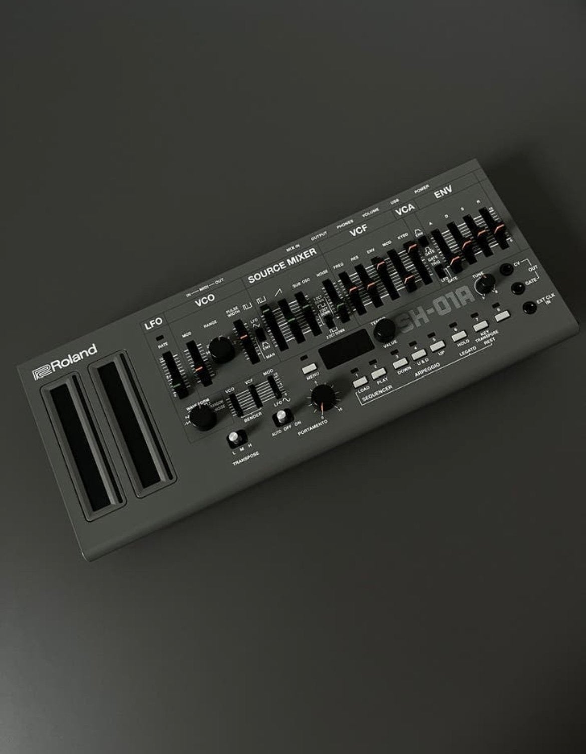 Roland SH-01A te koop, Muziek en Instrumenten, Synthesizers, Ophalen, Zo goed als nieuw, Overige aantallen, Roland