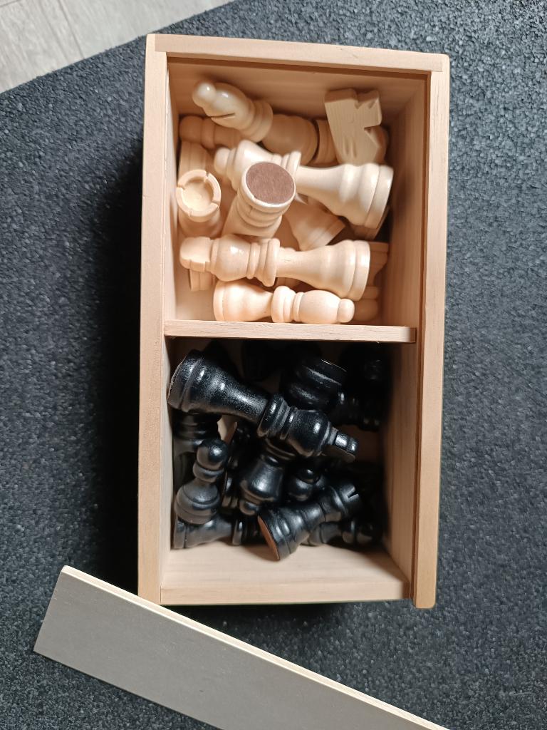 Houten Schaakstukken, Hobby en Vrije tijd, Gezelschapsspellen | Bordspellen, Een of twee spelers, Ophalen of Verzenden, Nieuw