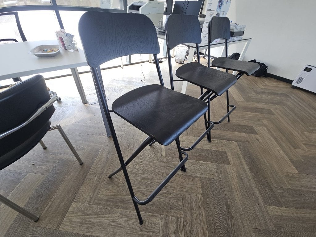 Set Van 3 Barkrukken - 100 CM Hoogte - Hout - Inklapbaar, Ophalen, Gebruikt, Kruk@kruk.com, Kruk
