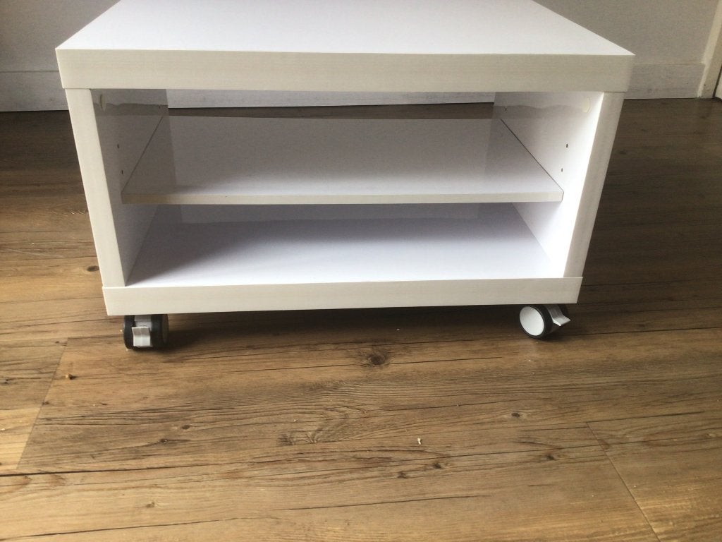 Bijzet tafeltje, Ophalen, Minder dan 45 cm, Minder dan 55 cm, Zo goed als nieuw