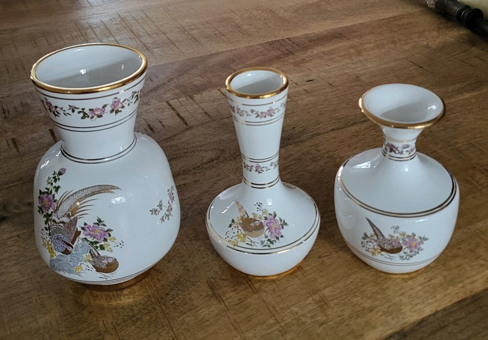 Set van 3 porseleinen vazen met vogel- en bloemmotief, Antiek en Kunst, Ophalen of Verzenden