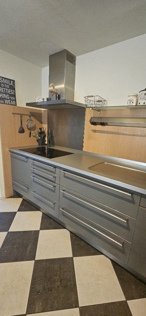 BULTHAUB dubbelwandige keuken met apparatuur en werkbladen, Ophalen, Gebruikt, Dubbelwandige keuken, Kunststof
