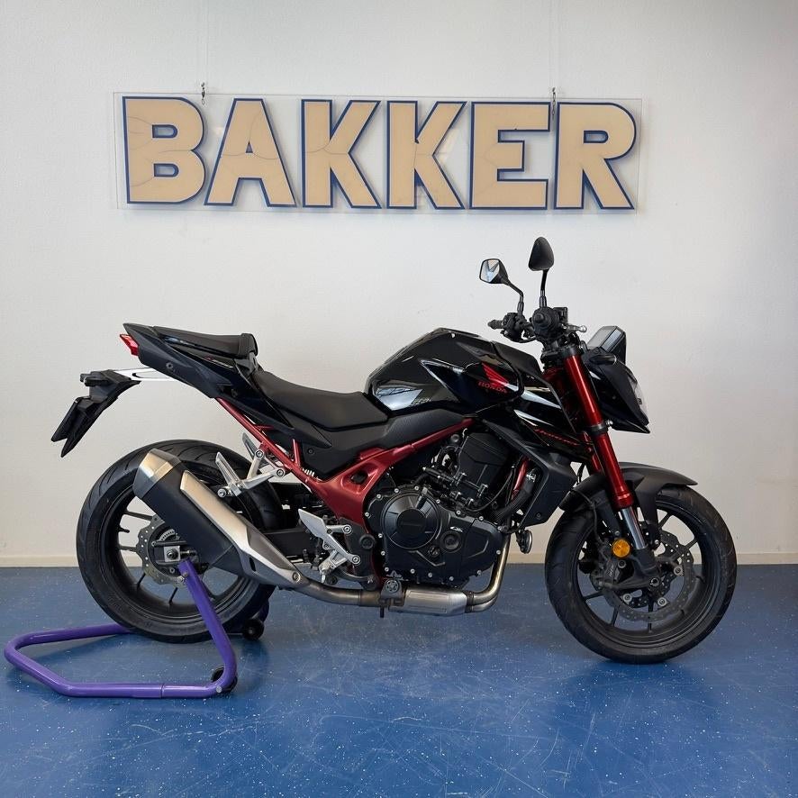 Honda CB750 Hornet 2023 - A2 - Bakker Motors Zaandam, 750 cc, 2 cilinders, Occasion, Koolhovenlaan 101, 1119 NC Schiphol-Rijk
