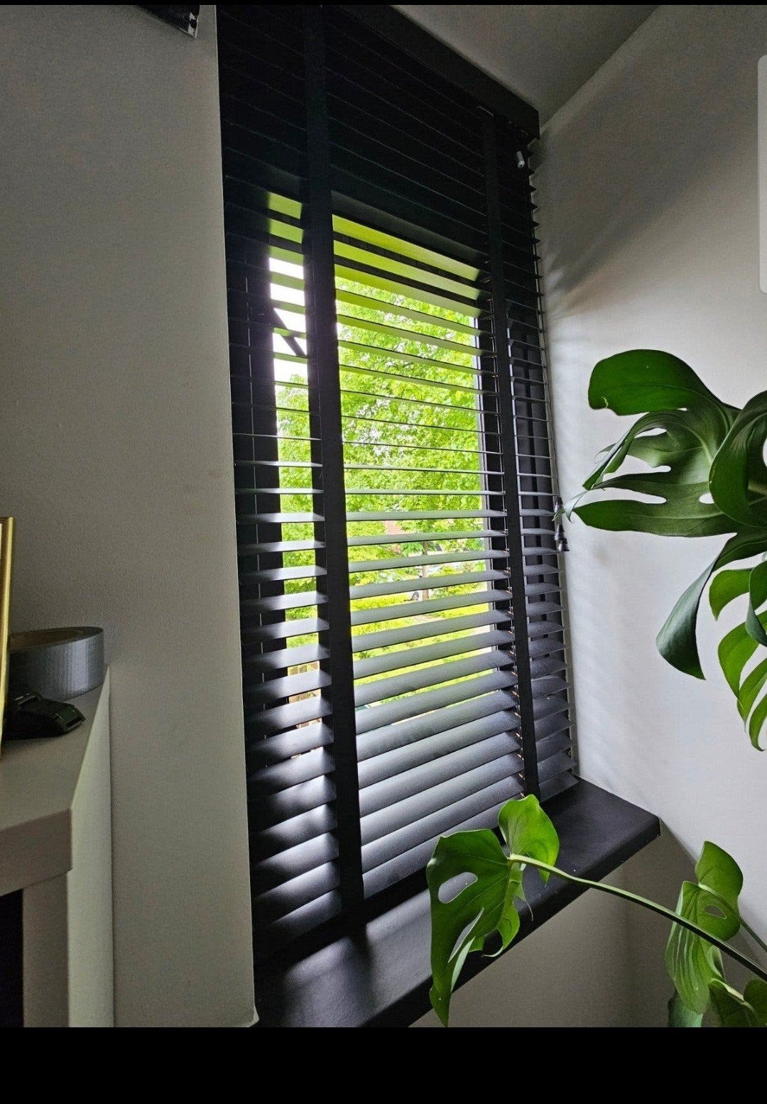 Luxaflex houten jaloezieën zwart 71 x 157 cm, Ophalen, Gebruikt, Zwart, Hout
