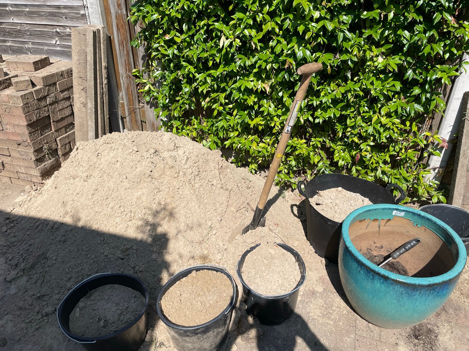 Gratis af te halen: Geel zand, Ophalen, Gebruikt, Ophoogzand