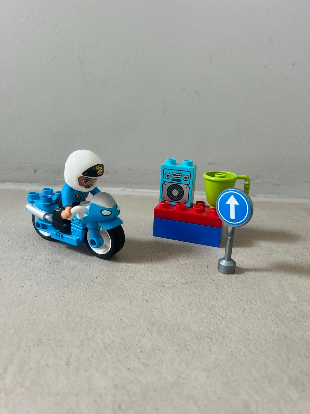 LEGO Duplo Politie Motor met Agent en Accessoires, Ophalen of Verzenden, Gebruikt, Overige merken