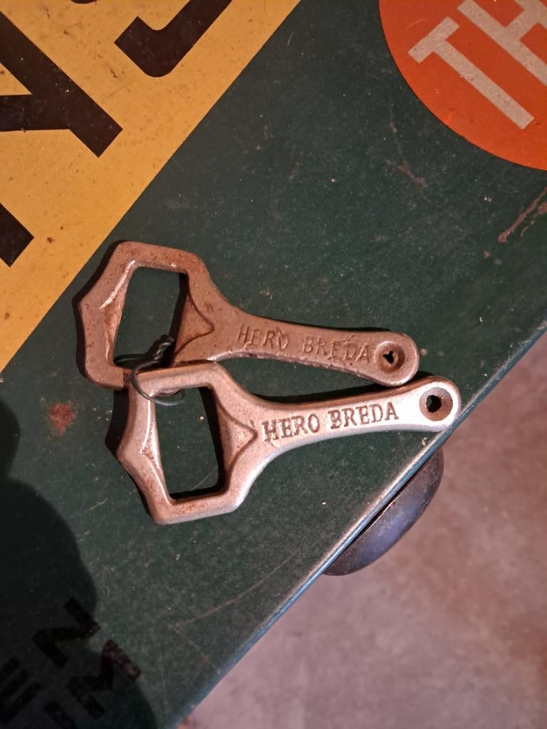 Hero Breda flesopeners, Ophalen of Verzenden, Overige typen