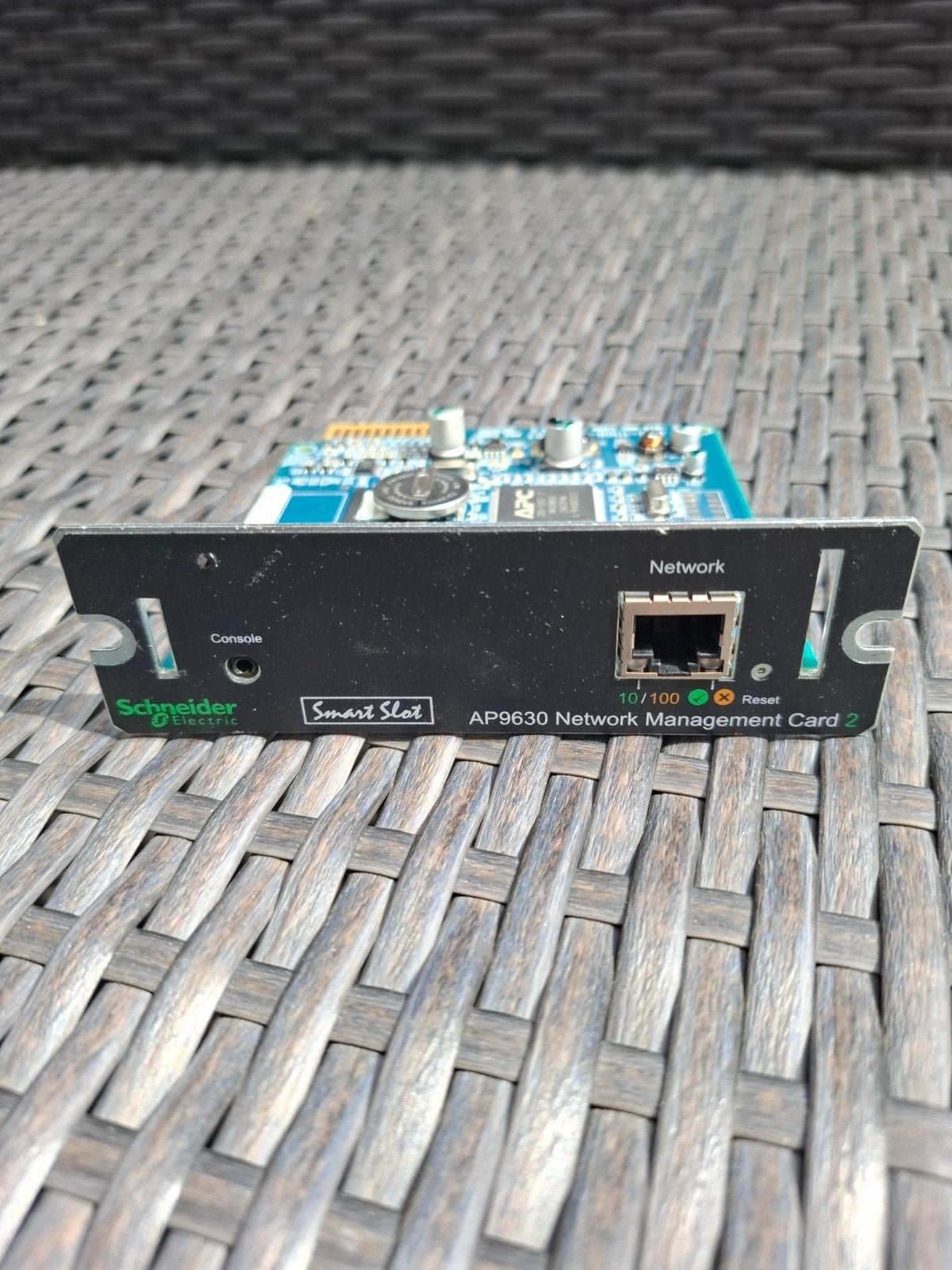 Schneider Electric AP9630 Network Management Card 2, Ophalen of Verzenden, Gebruikt
