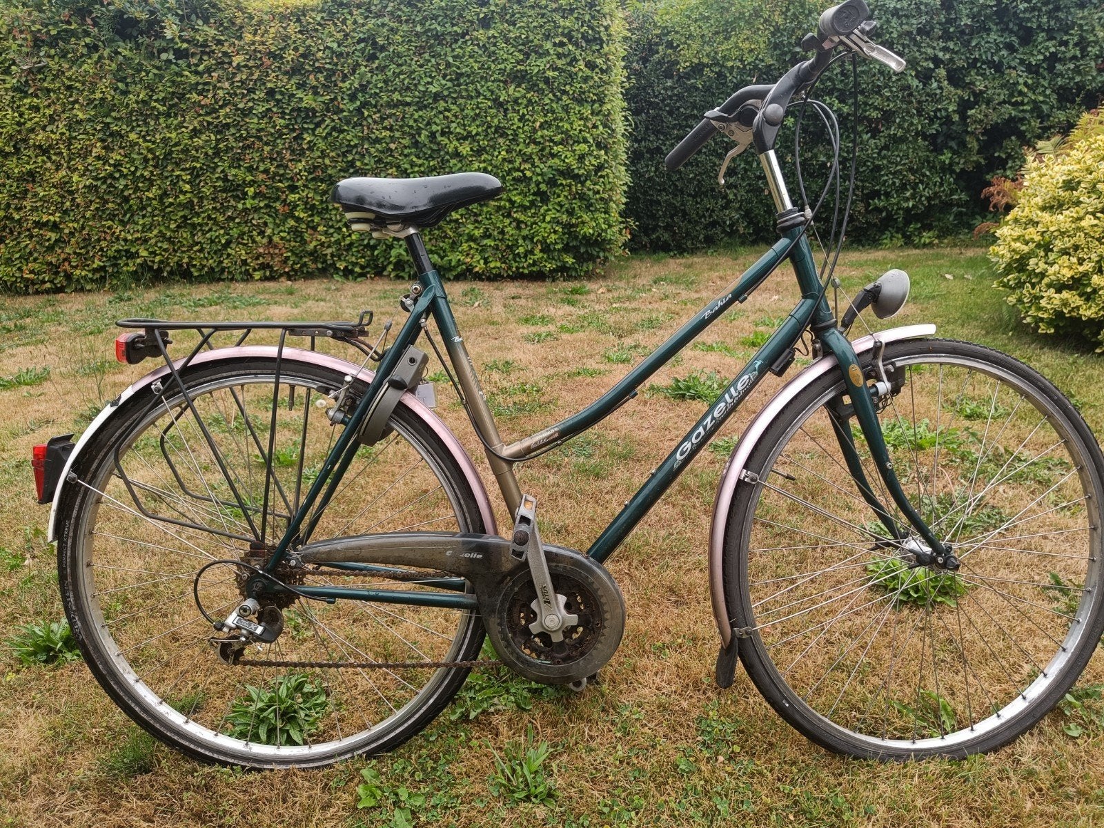 Gazelle damesfiets met versnellingen - Gebruikt, Fietsen en Brommers, Fietsen | Dames | Damesfietsen, Ophalen, Velgrem, Versnellingen