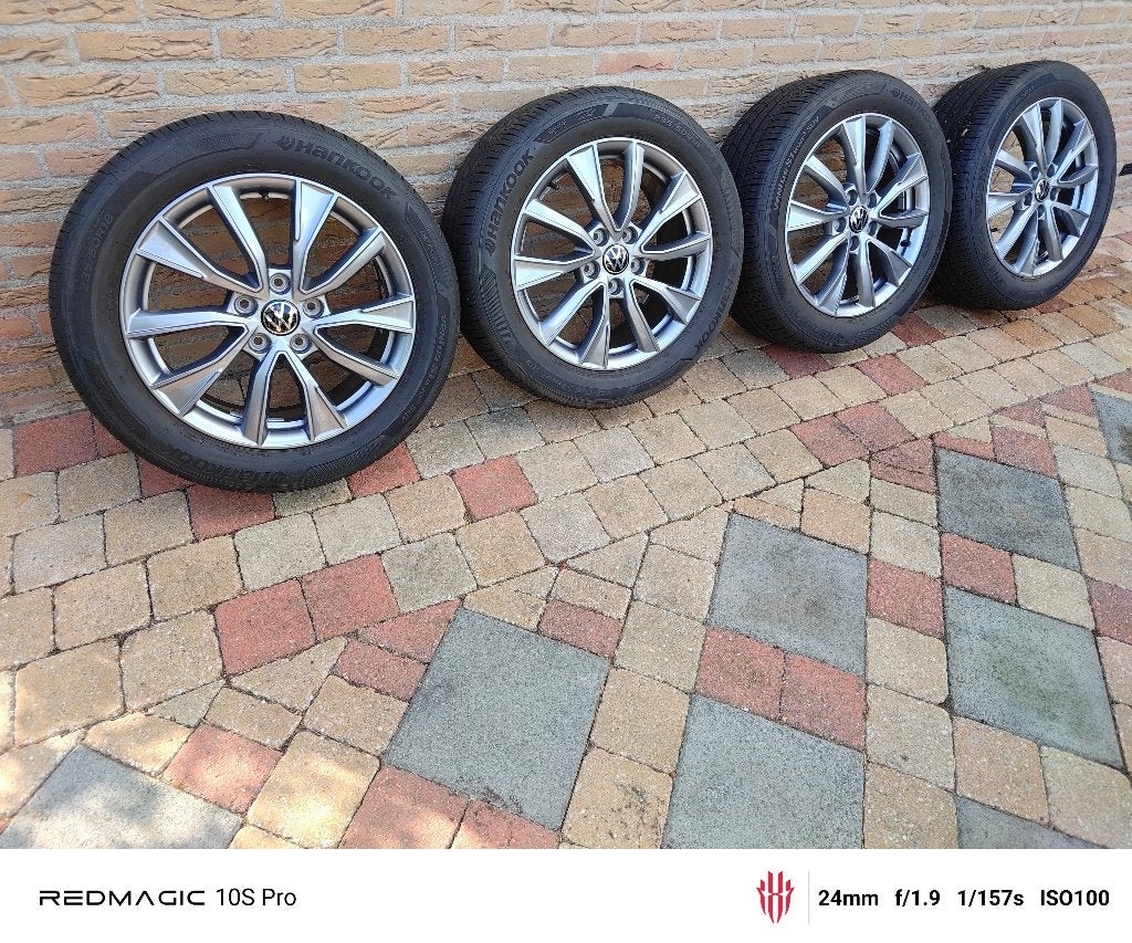 Te koop mooie onbeschadigde VW T 7 18 inch Toshima velgen., Auto-onderdelen, Banden en Velgen, Ophalen, 18 inch, Gebruikt, Velg(en)