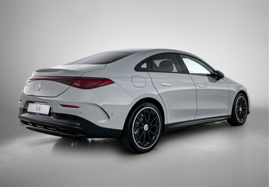 Mercedes-Benz CLA-Klasse 200 Business Solution AMG 58 kWh |, Auto's, Mercedes-Benz, CLA, Zwart, Nieuw, Sedan