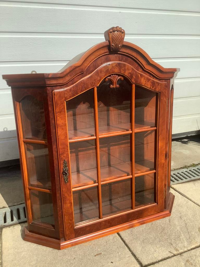 Houten vitrinekast hangkastje noten, Ophalen, Gebruikt, 50 tot 100 cm, Minder dan 100 cm