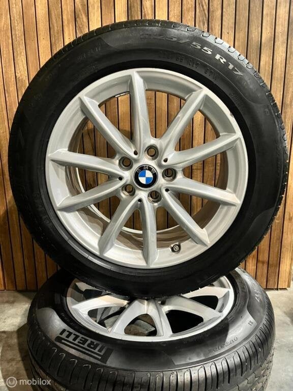 Set nette BMW X1 / X2 velgen met Pirelli zomerbanden 17 inch, Gebruikt, Ophalen of Verzenden, Band(en)