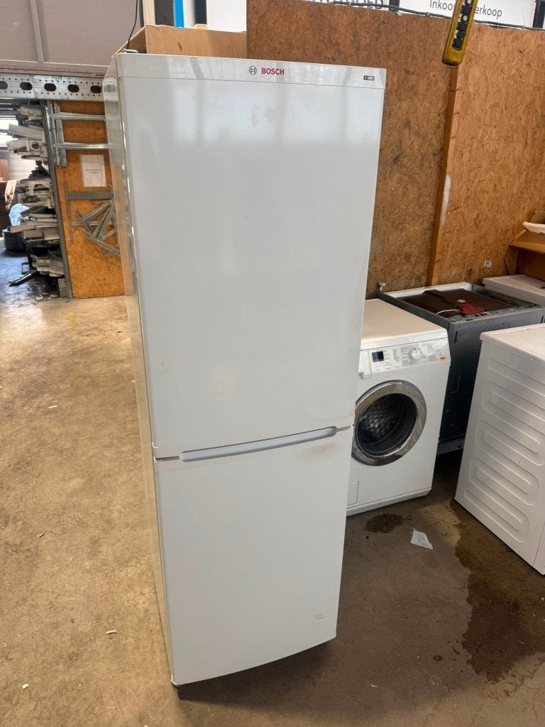 Bosch koelkast schoon garantie bezorging, Ophalen, 140 tot 160 cm, 45 tot 60 cm, Met vriesvak
