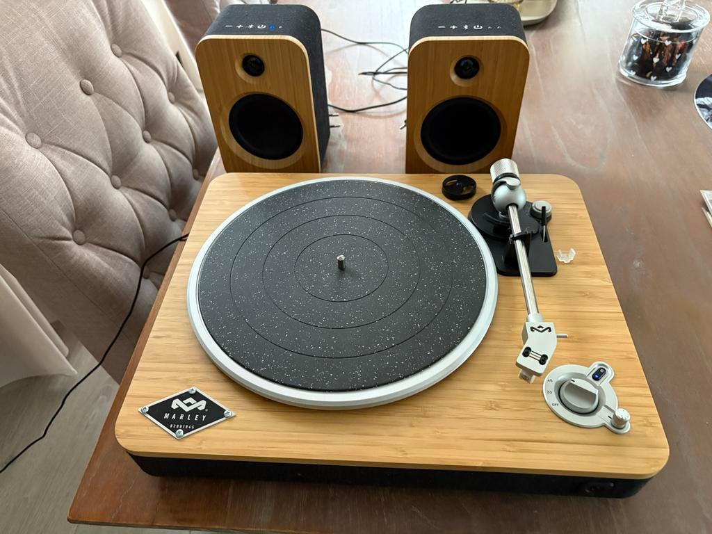 Marley Stir It Up draaitafel Bluetooth met speakers, Overige merken, Ophalen of Verzenden, Zo goed als nieuw, USB-aansluiting