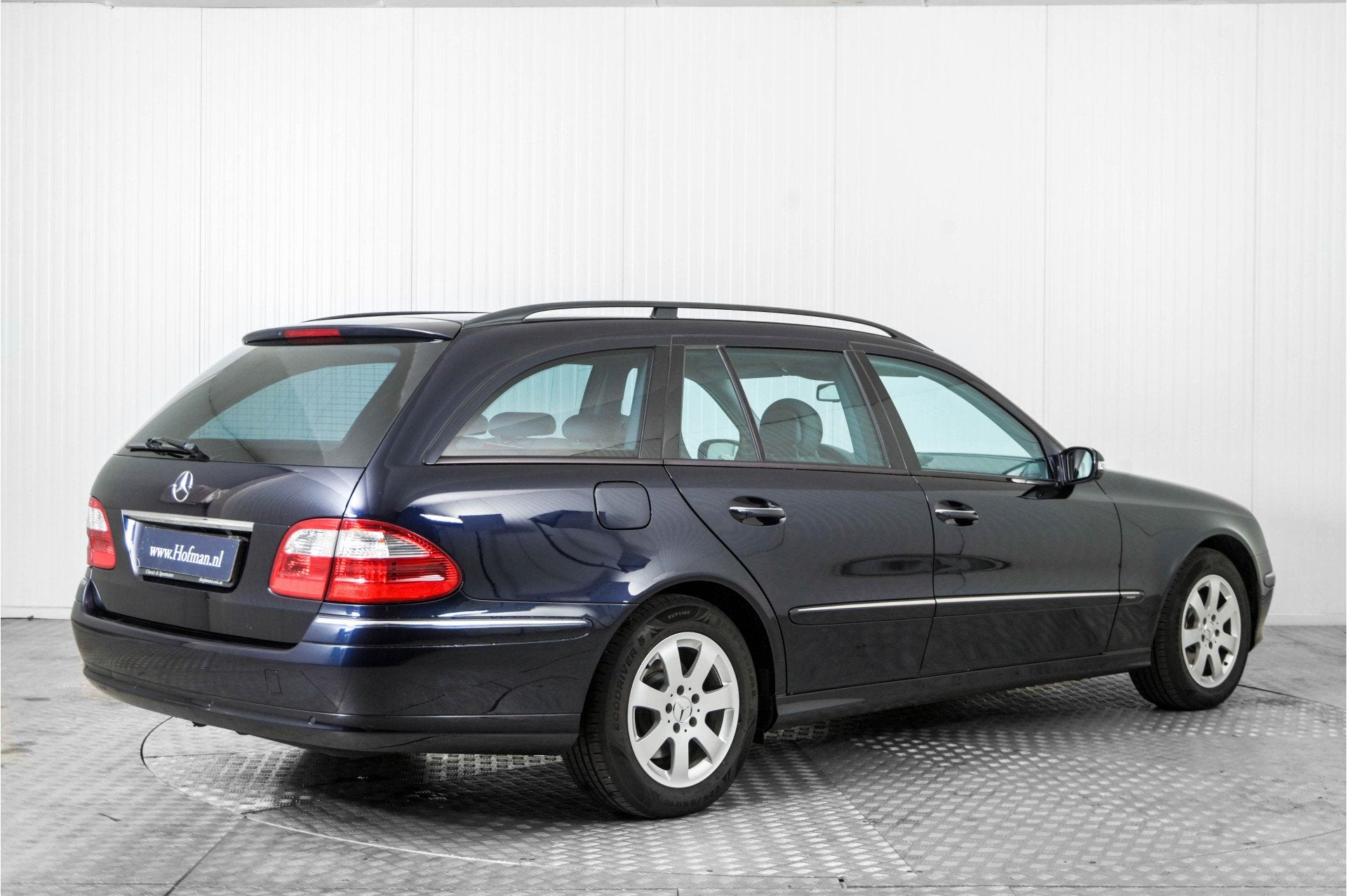 Mercedes-Benz E-Klasse Combi 320 Avantgarde 4-Matic 95000 km, Auto's, Automaat, Gebruikt, 1770 kg, Blauw