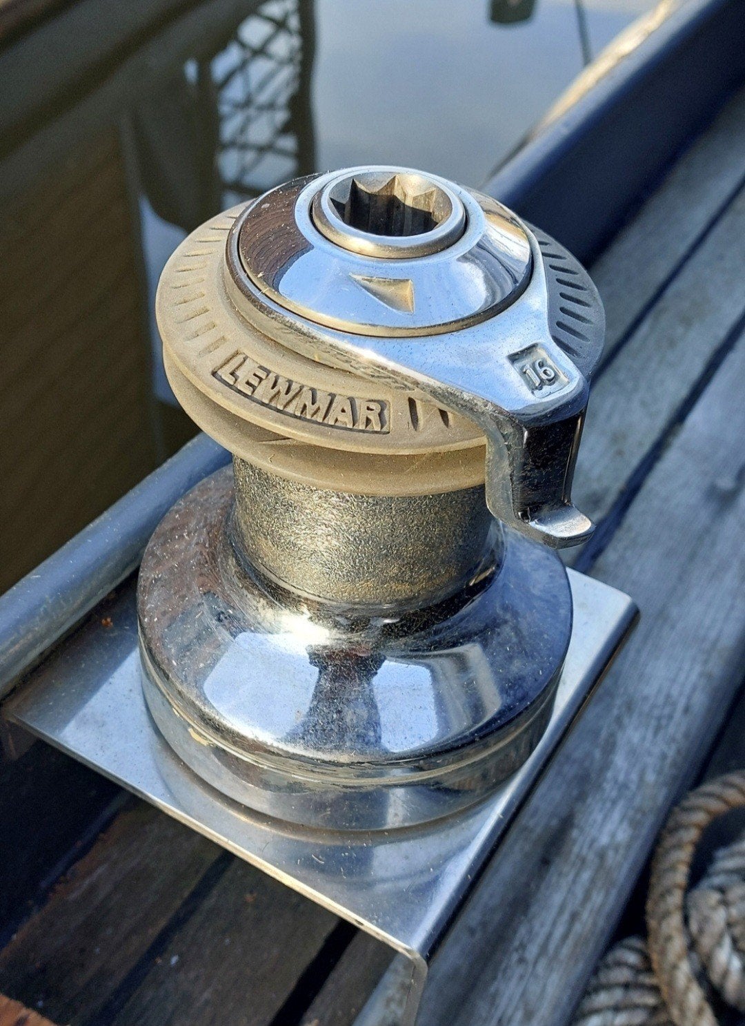 Set selftailing Lewmar 16 Lieren voor Zeilboot, Watersport en Boten, Ophalen, Gebruikt, Overige typen