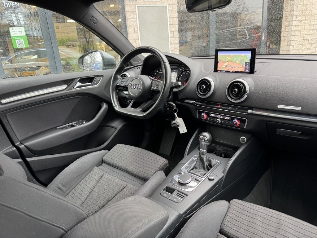 Audi A3 Limousine 1.0 TFSI Limousine Automaat Led NAP, Auto's, Audi, Automaat, Gebruikt, Euro 6, Blauw