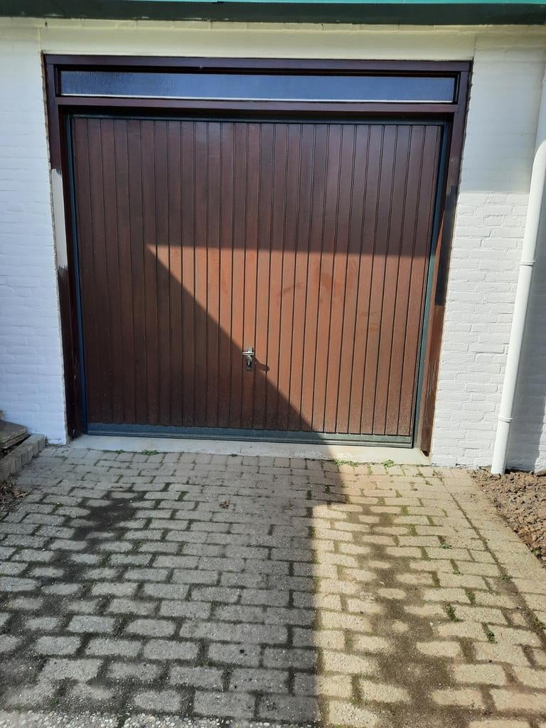 Houten garagedeur, Doe-het-zelf en Verbouw, Deuren en Horren, Gebruikt, Garagedeur, Ophalen of Verzenden, 120 cm of meer