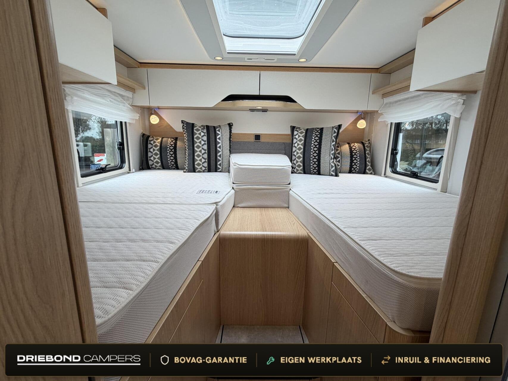 Hymer B-MC I 680 Blackline Enkele Bedden EP-Level 2X Airco L, Caravans en Kamperen, Bedrijf, Elektrische ramen, Hymer, 7 tot 8 meter