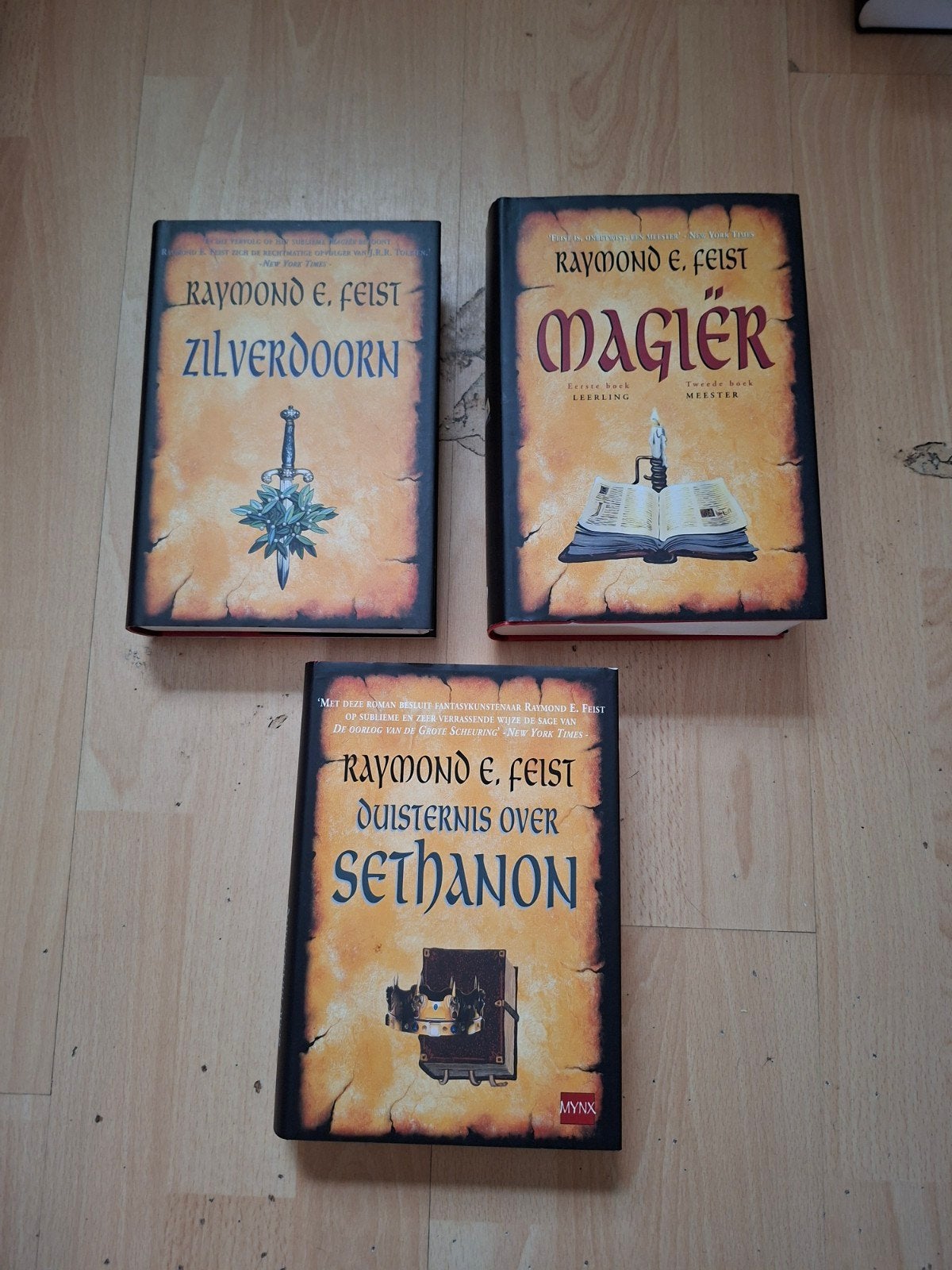 Raymond E. Feist - De oorlog van de Grote Scheuring, Boeken, Ophalen of Verzenden, Zo goed als nieuw, Raymond E. Feist