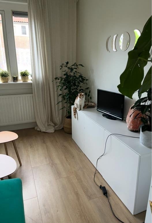 Ikea Besta Kastcombinatie wand wit hoogglans 180*64*42cm, Ophalen, Overige materialen, 150 tot 200 cm, Zo goed als nieuw