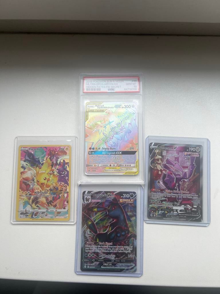 Pokémon kaarten slab en singles, Ophalen, Zo goed als nieuw, Meerdere kaarten, Foil