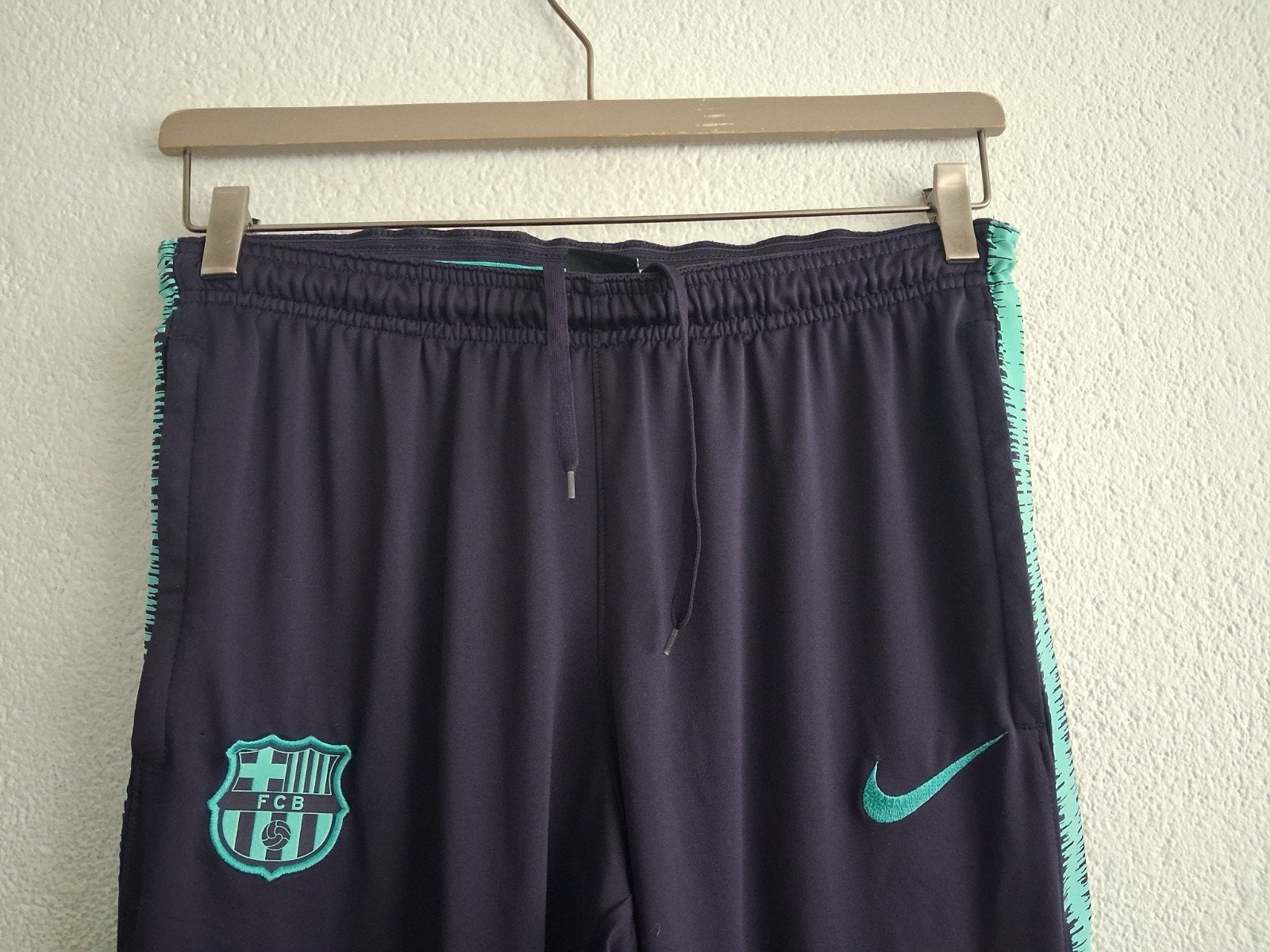 Nike FC Barcelona Trainingsbroek - Maat M, Nike, Ophalen of Verzenden, Zo goed als nieuw, Voetbal