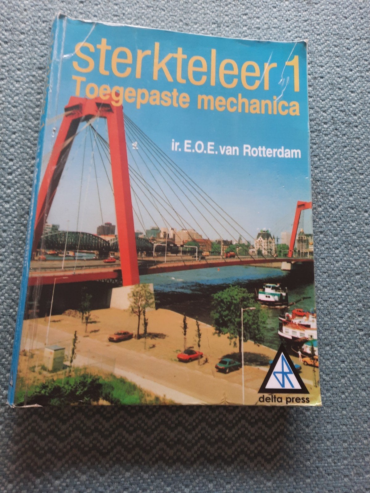 Sterkteleer 1 Toegepaste mechanica - ir. E.O.E. van Rotterda, Boeken, Techniek, Ophalen of Verzenden, Gelezen, Bouwkunde, Ir. E.O.E. van Rotterdam