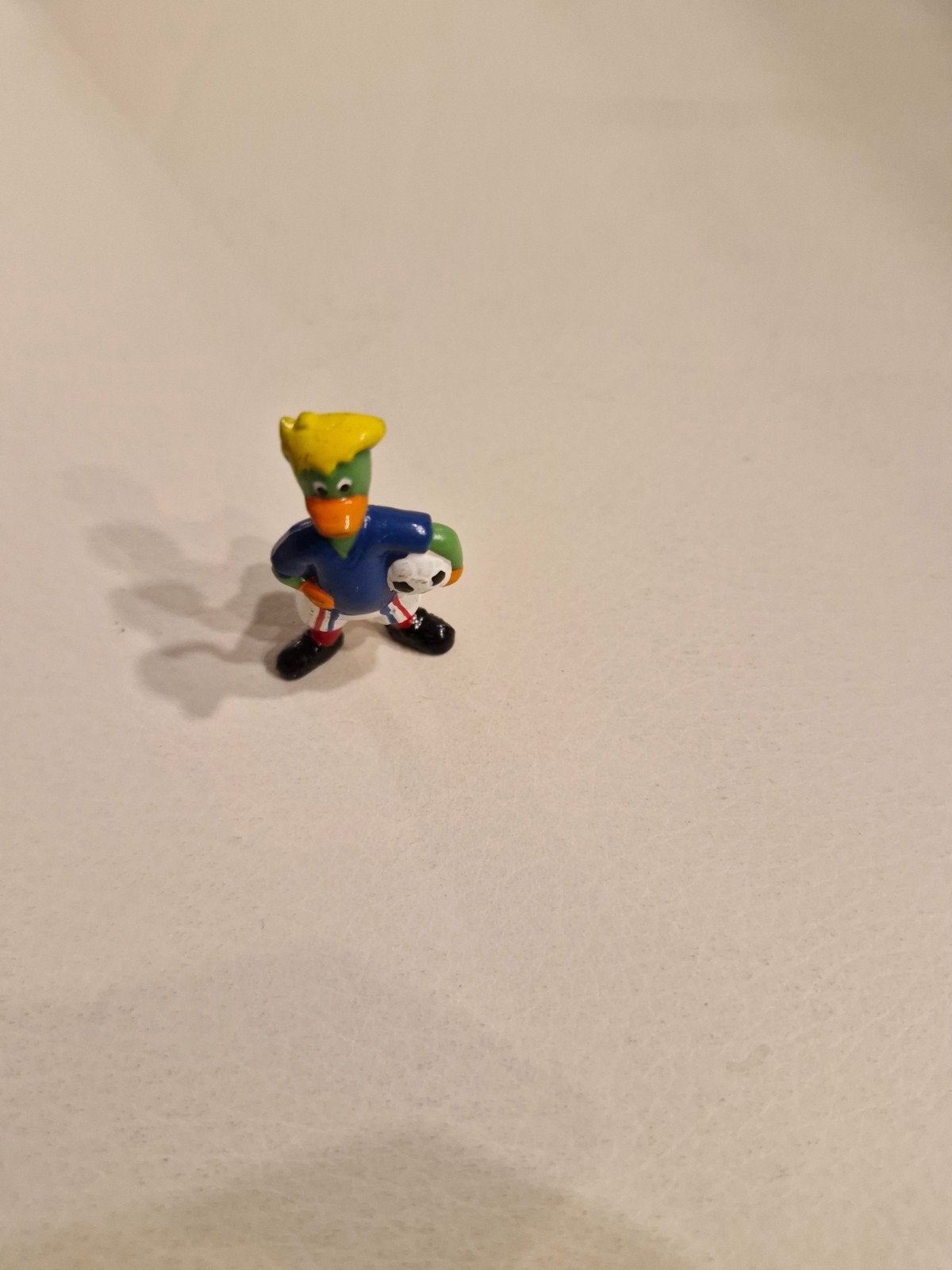 Grote partij voetbalfiguren / Eendjes in Voetbaltenues, Ophalen of Verzenden, Gebruikt