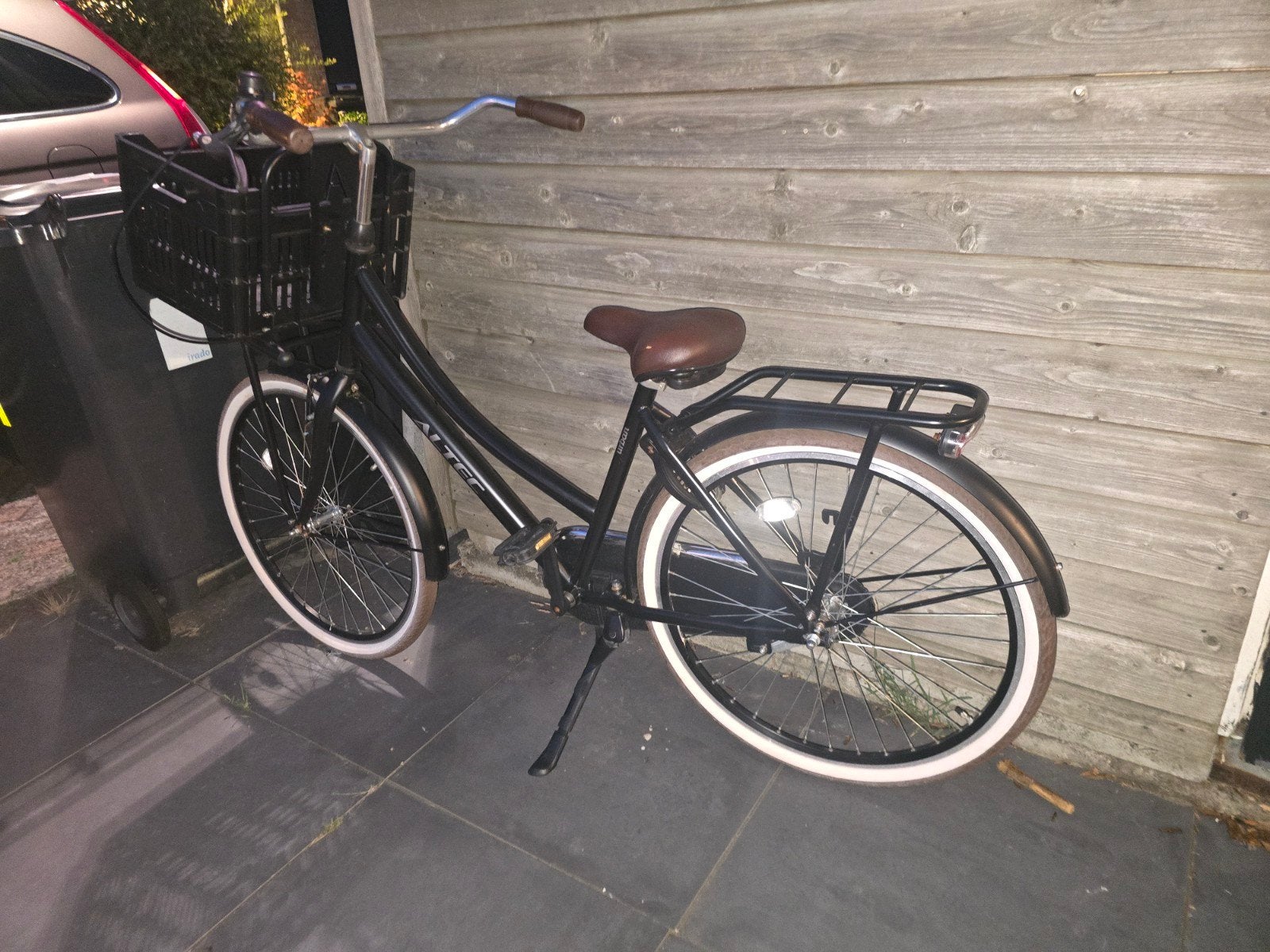 Altec fiets met voordrager en mand, Fietsen en Brommers, Fietsen | Dames | Damesfietsen, Terugtraprem, Ophalen, Overige merken