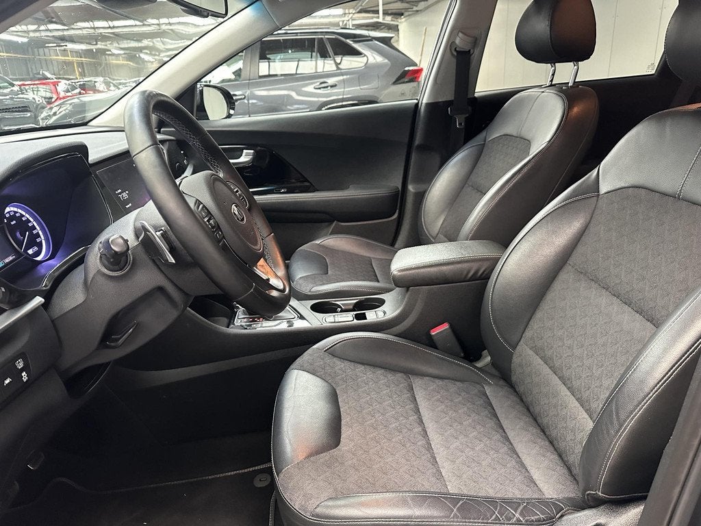 Kia Niro 1.6 GDi Hybrid DynamicPlusLine, Auto's, Kia, Gebruikt, Euro 6, 2 kWh, Leder en Stof