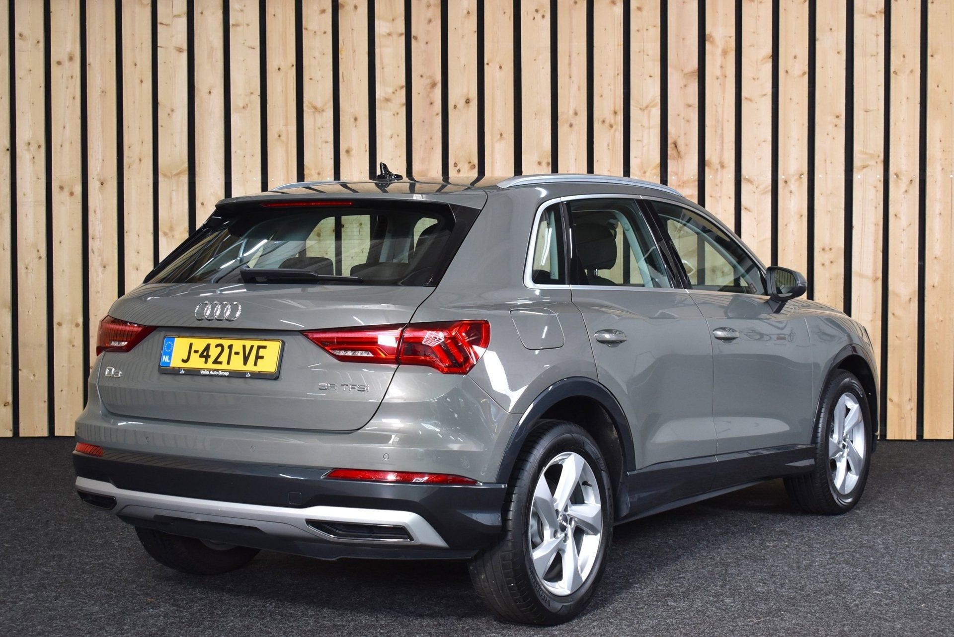 Audi Q3 35 TFSI Advanced Pro Line Plus Clima Apple carplay K, Auto's, Stof, Euro 6, 4 cilinders, Bedrijf
