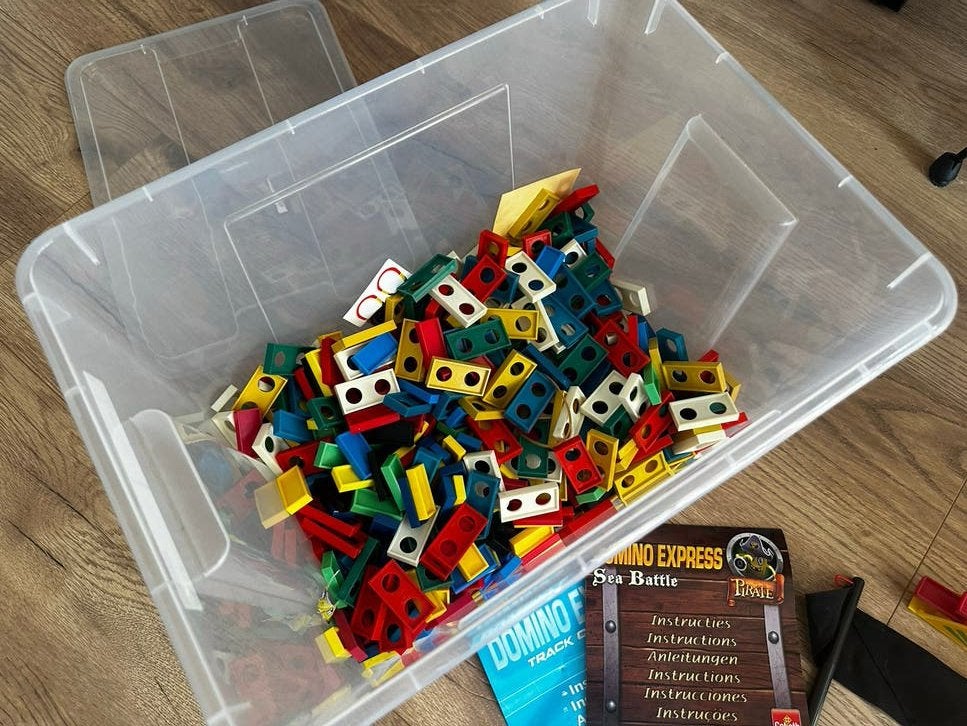 Domino Express met veel extra dominostenen, Ophalen of Verzenden, Gebruikt, Jongen of Meisje