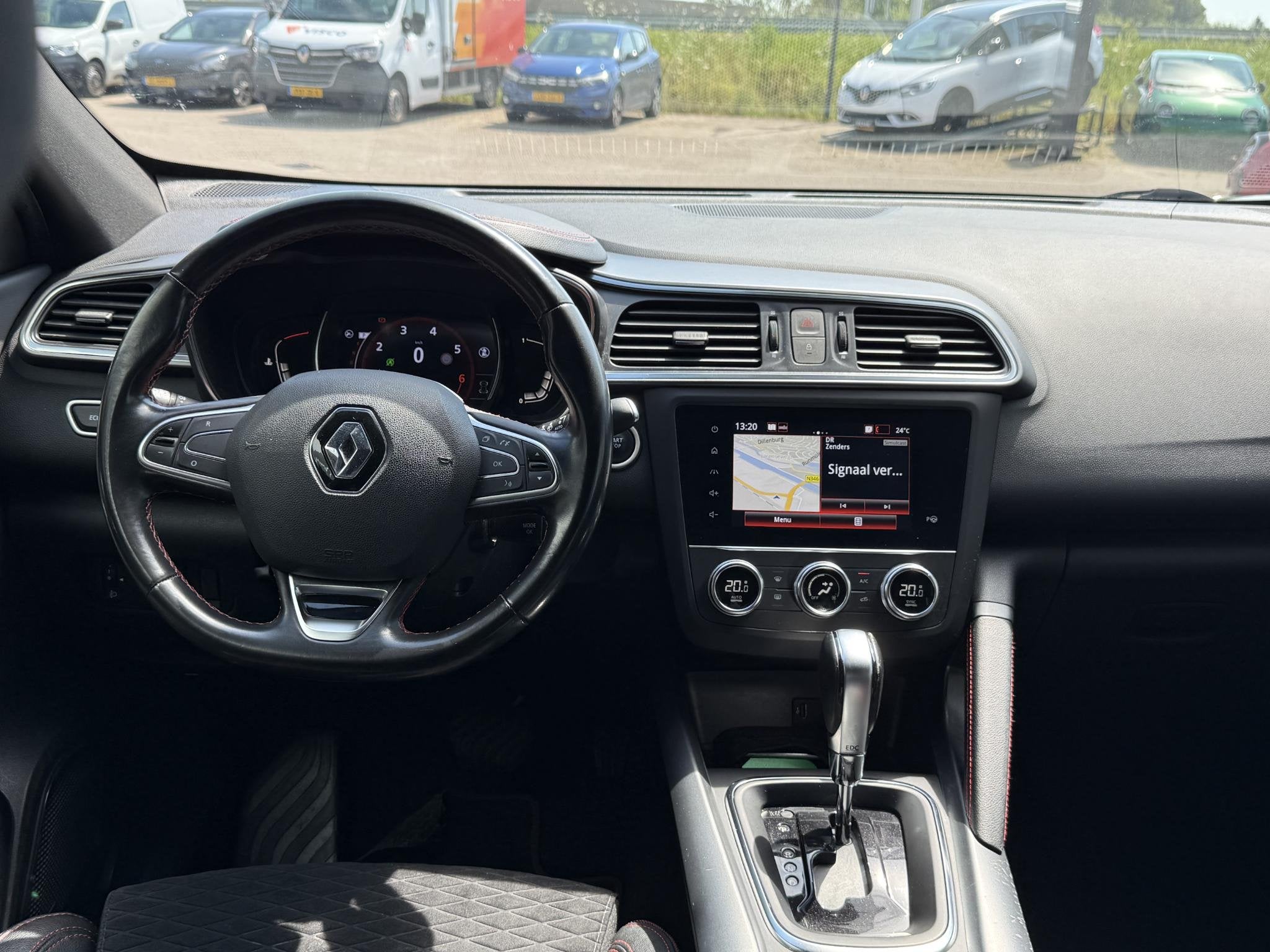 Renault Kadjar 1.3 TCe Black Edition | NAP | Navigatie | Sto, Auto's, Kadjar, Gebruikt, Euro 6, 4 cilinders