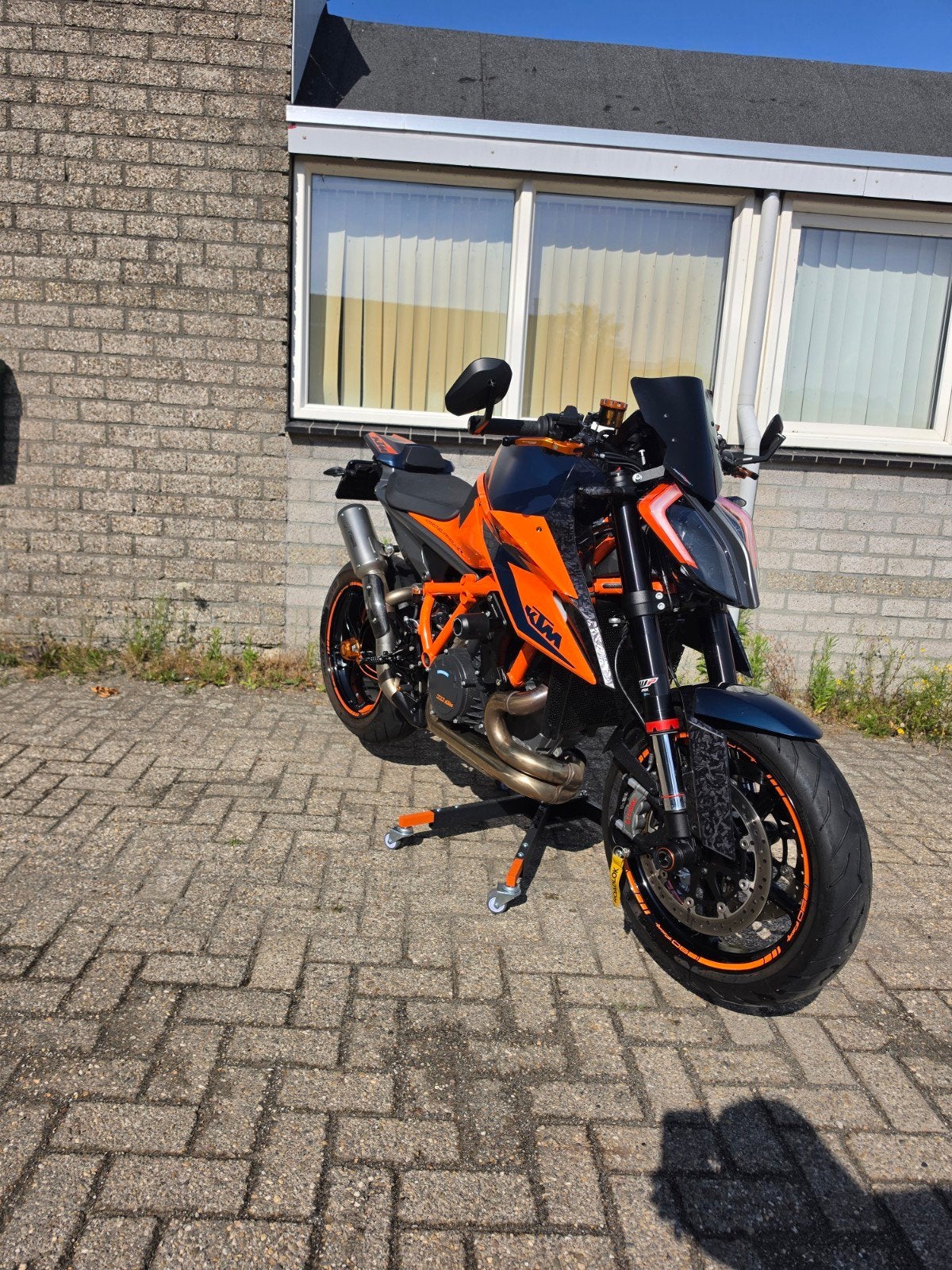 DIKKE KTM SUPER DUKE 1290 R GEN 3 2022 11150KM FULL OPTION!, Motoren, Motoren | KTM, 2 cilinders, Occasion, Motorrijbewijs A, 1301 cc